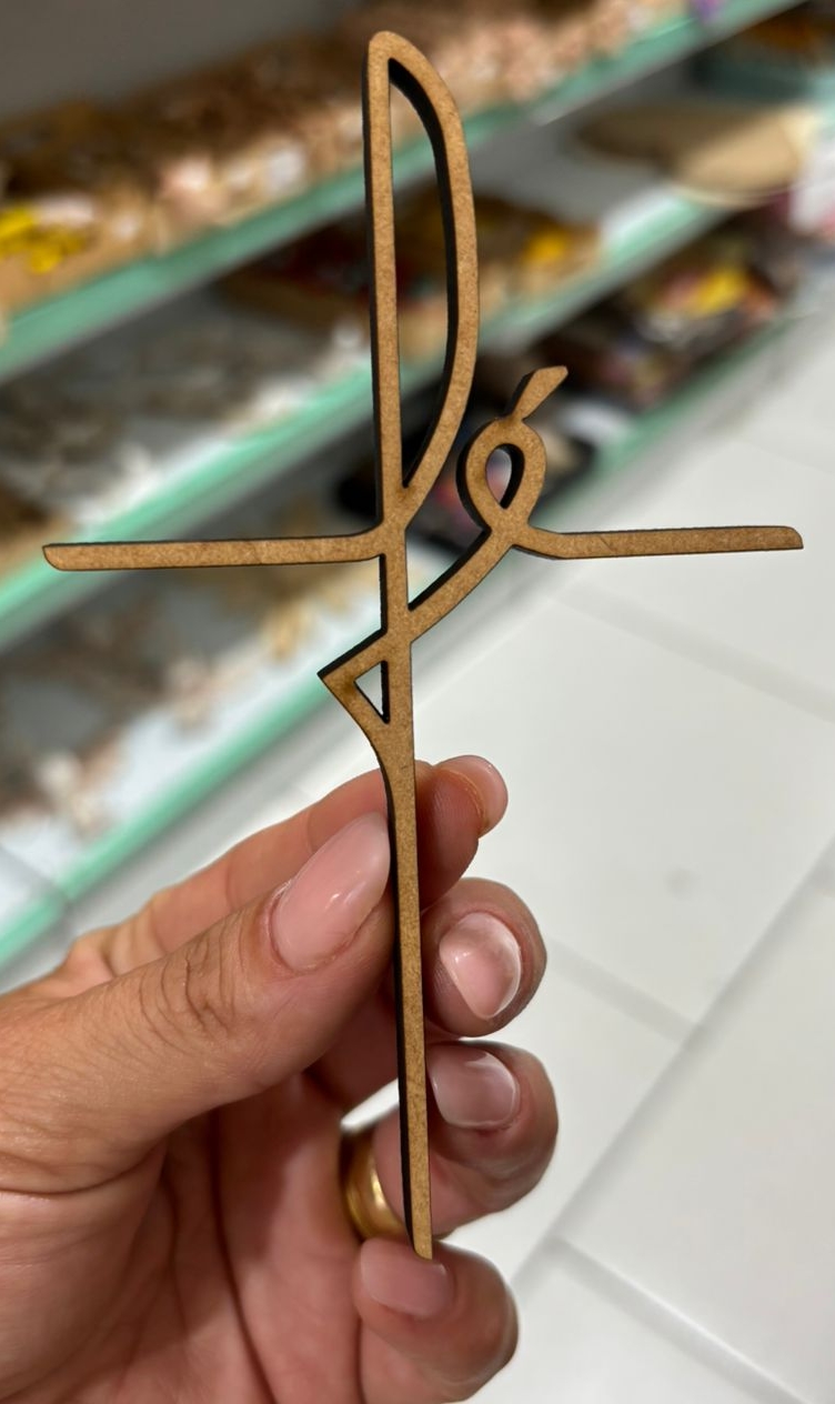 CRUZ DESENHADA COM A PALAVRA FÉ